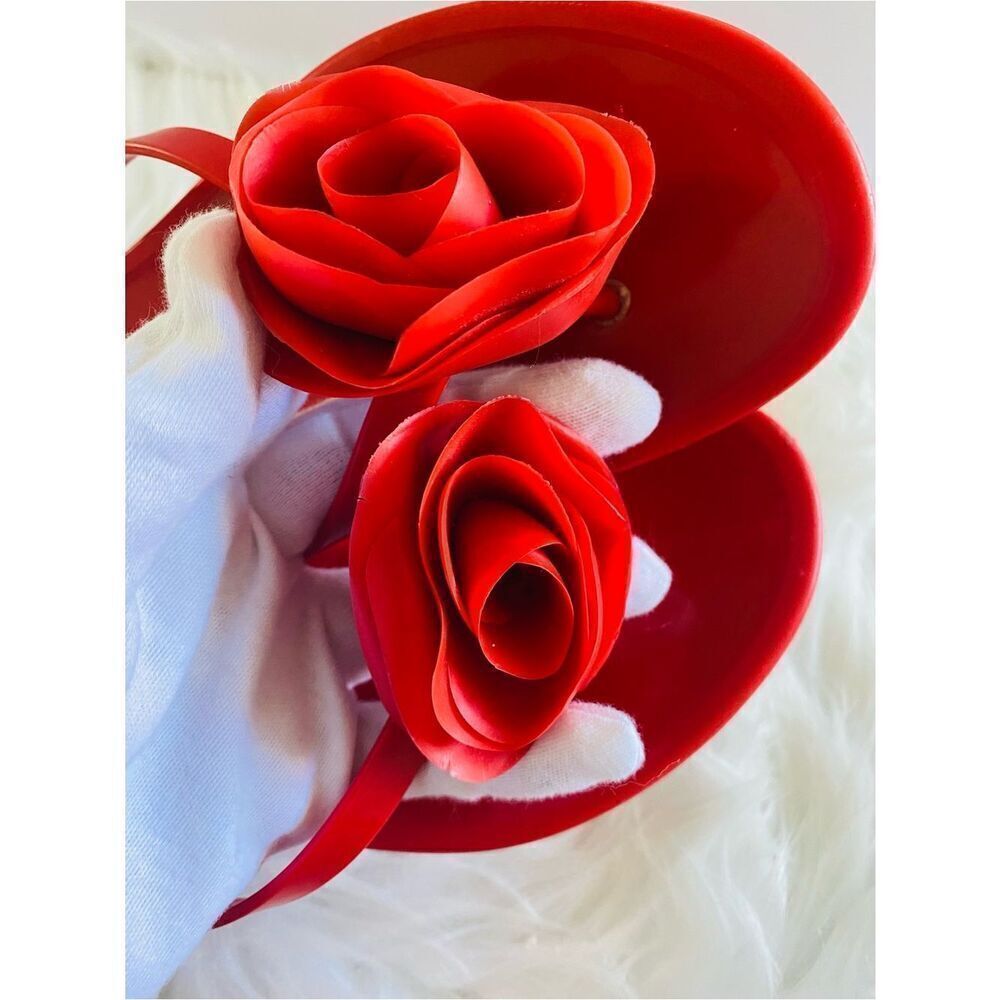 🛍️Valentino Garavani Authentic Red Rose Jelly Flat Thong Sandals